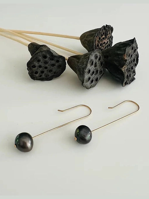 Black Pearl Earrings